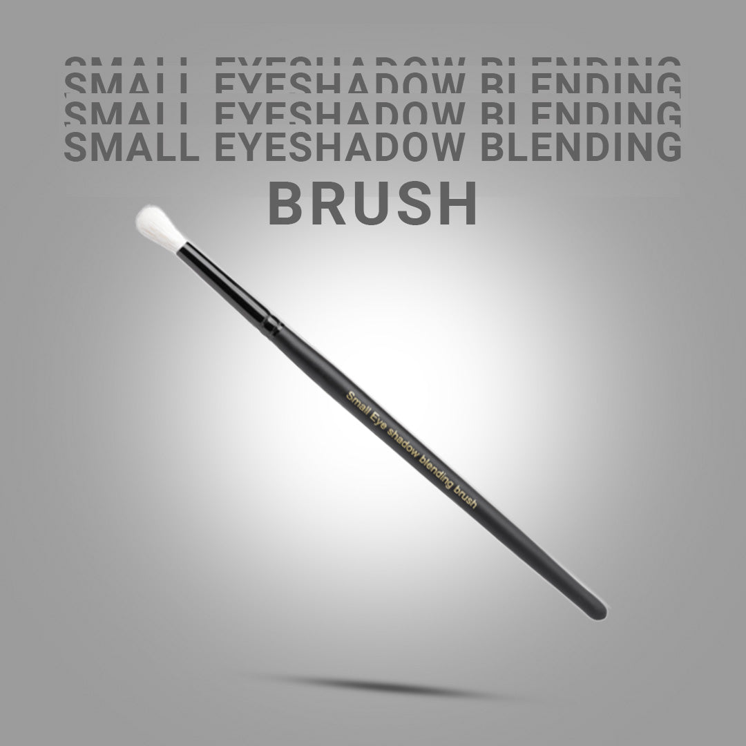 Cuffs N Lashes Makeup Brushes , E011 Small Eye Shadow Blending Brush